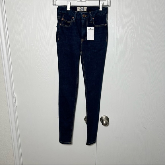 Free People Montana Dark Wash Skinny Jeans Size 24 NWOT. - Picture 5 of 10